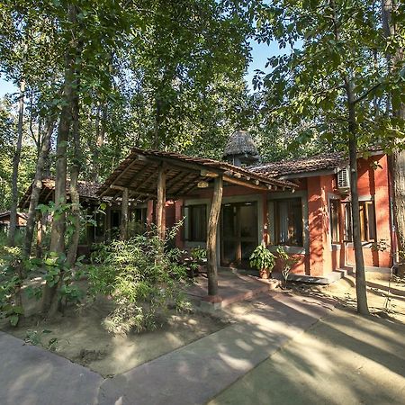Kanha Jungle Lodge Dhanwār Eksteriør bilde