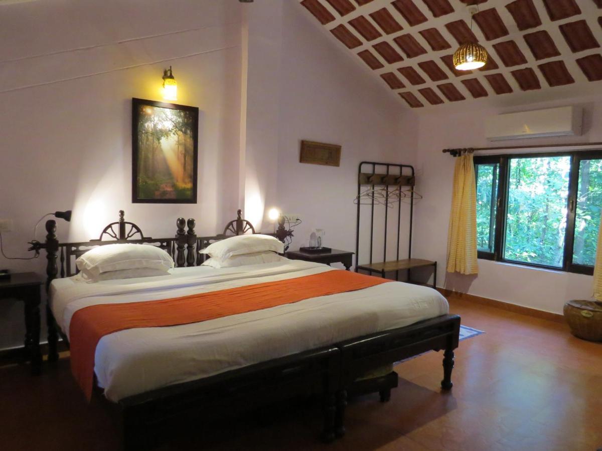 Kanha Jungle Lodge Dhanwār Eksteriør bilde