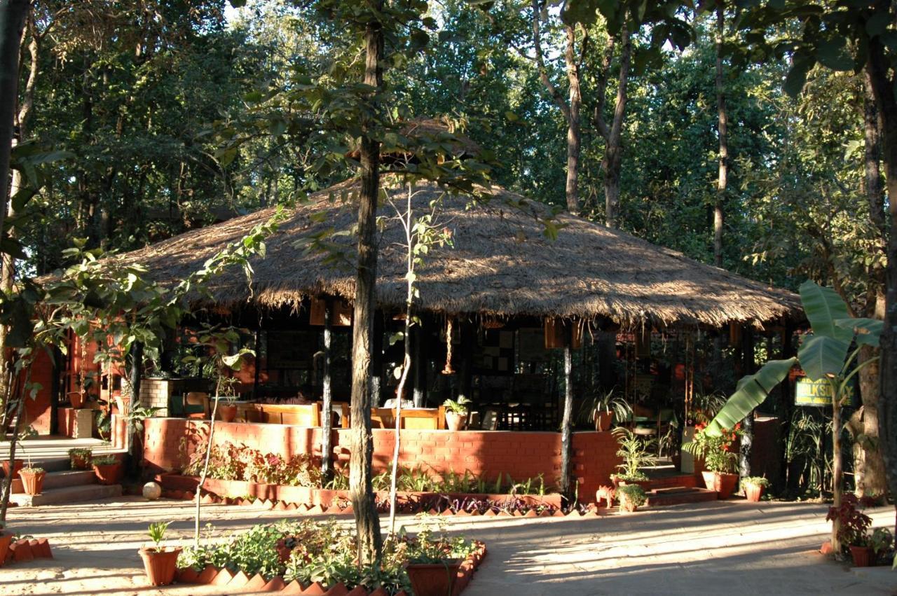 Kanha Jungle Lodge Dhanwār Eksteriør bilde