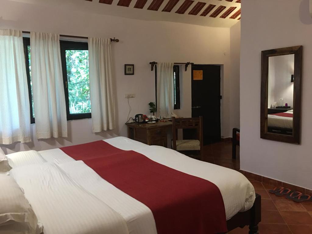 Kanha Jungle Lodge Dhanwār Eksteriør bilde